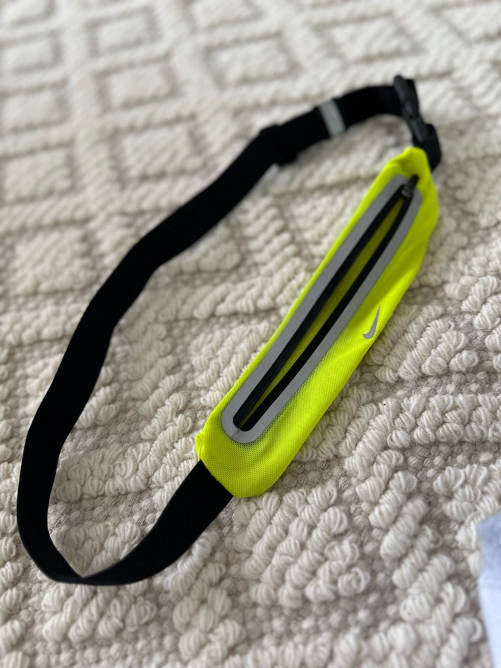 Nike High-Visibility Yellow neon Running Waist Pack with Black Strap